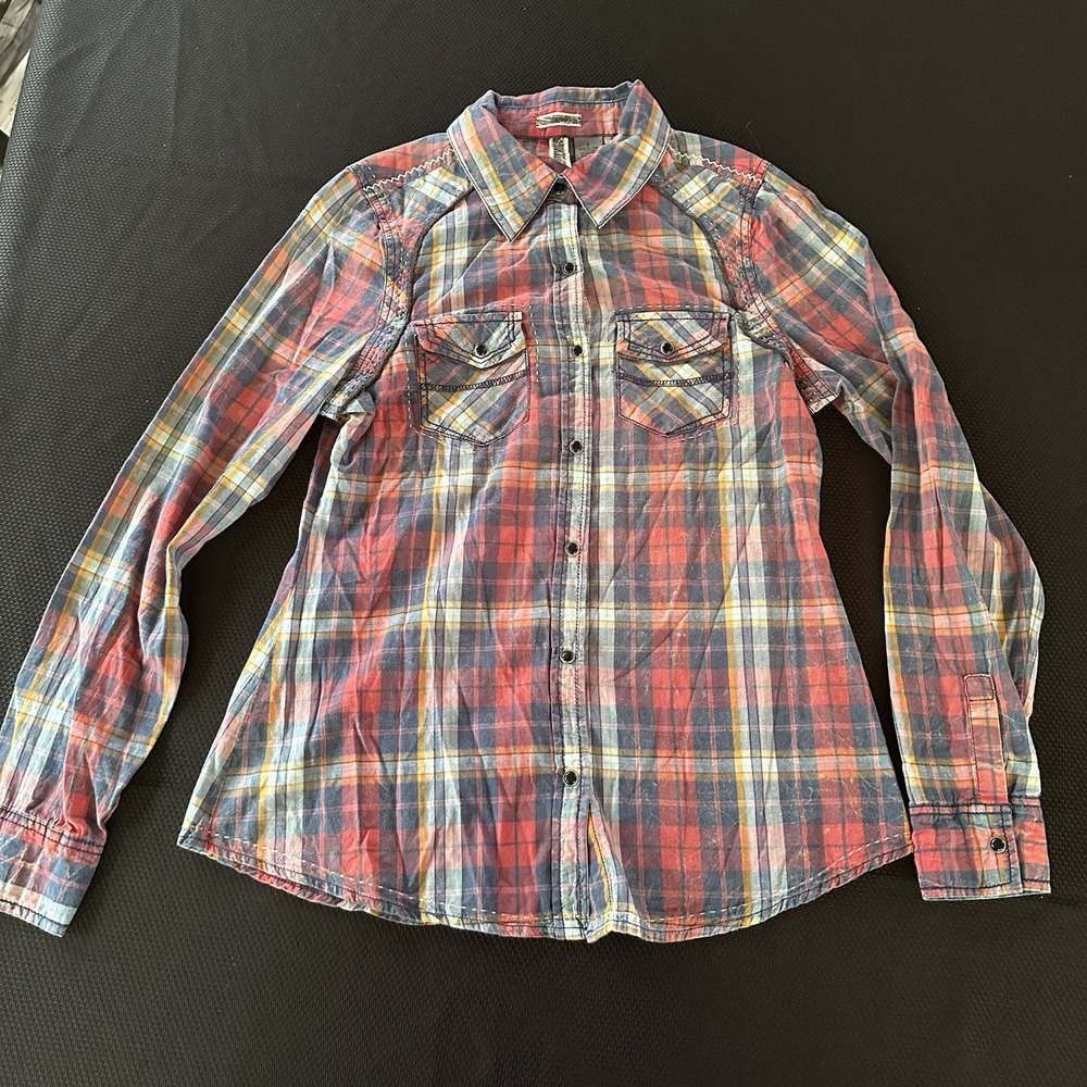 BKE Plaid Eased Fit Blue/Red Shirt Women's Size Small Black Snap